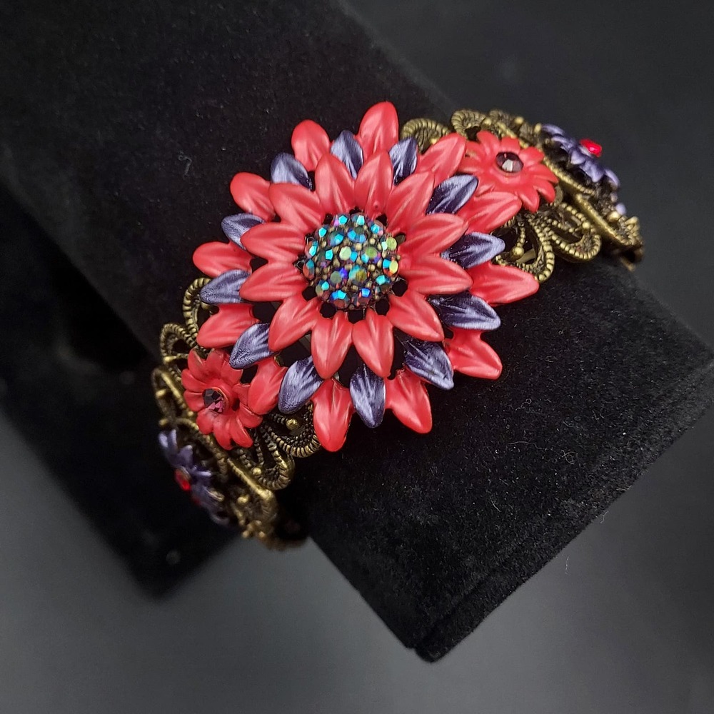 Pink Purple Enamel Flower Stretch Bracelet Swarovski Crystals Esther Fuhrman NOS